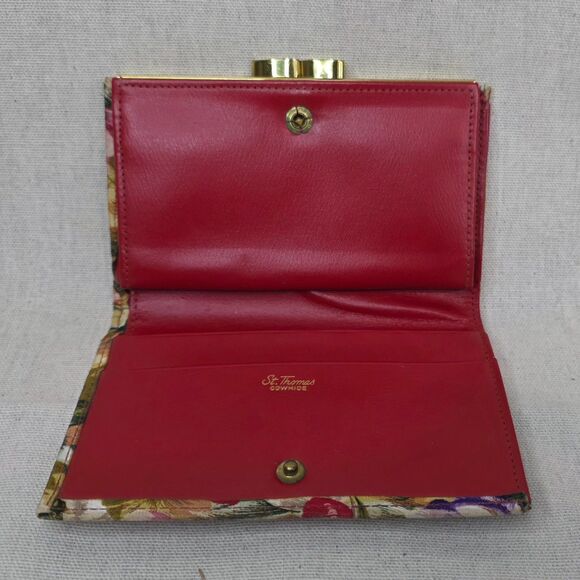 Vintage St. Thomas Women's Floral Wallet | Leather Interior | 1960's Clasp Coin - Picture 6 of 12